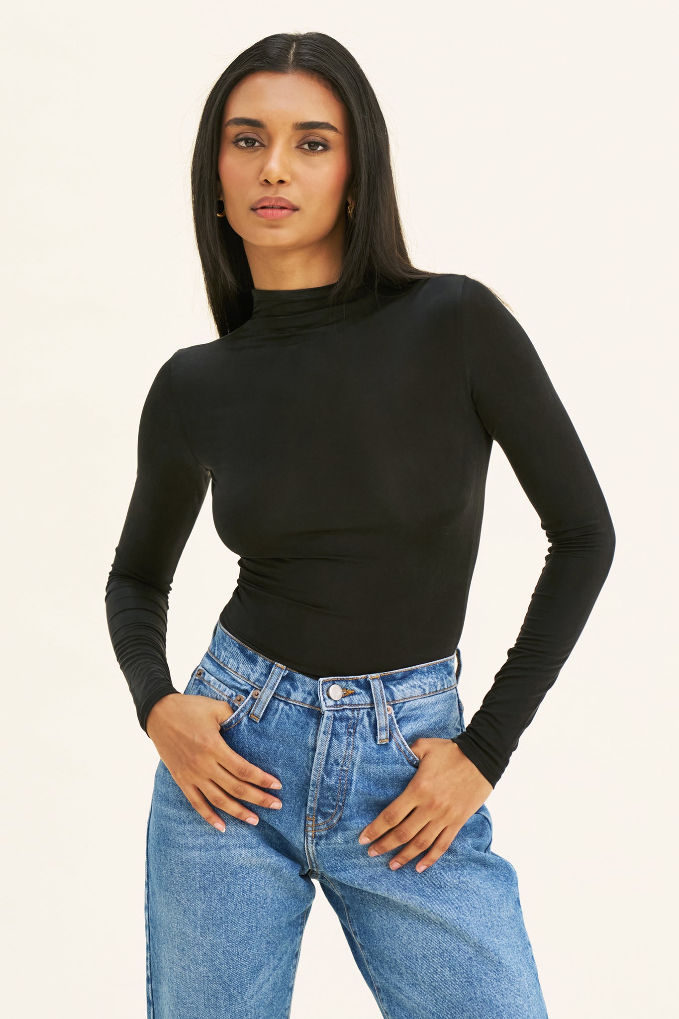 NATASHA HIGH NECK - NOIR