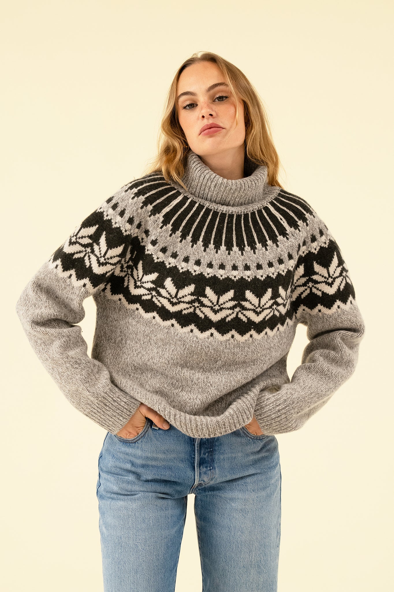 FREJA KNIT - FAIRISLE STONE